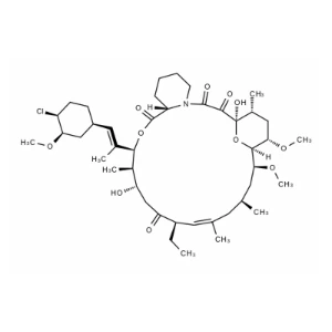 Pimecrolimus frith-athlastach do dheirmitíteas